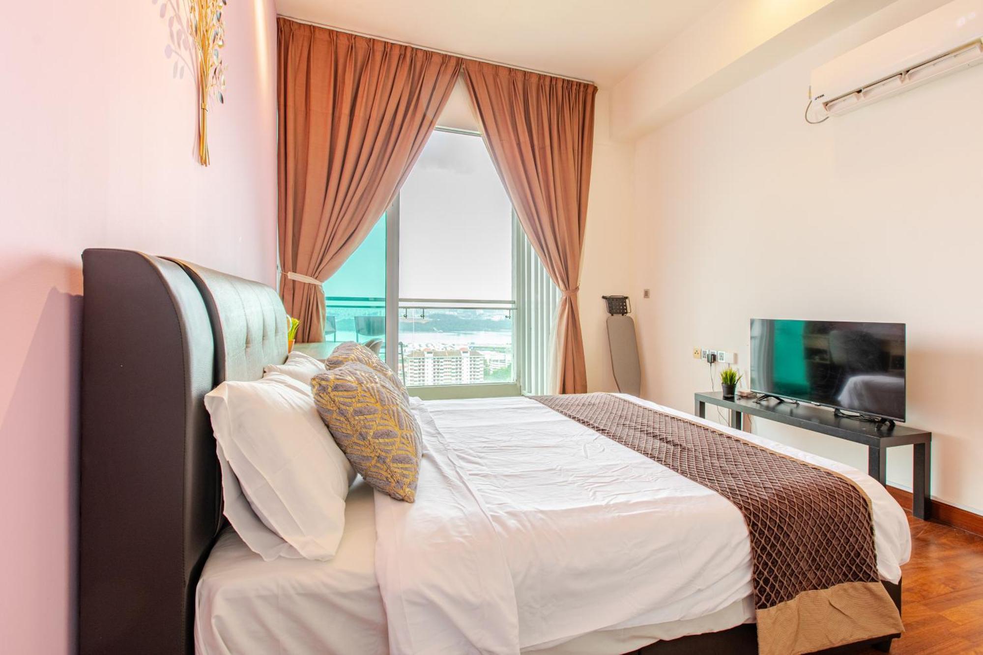 Paragon Suites Studios With Private Jacuzzi Near Ciq Rts 新山 外观 照片